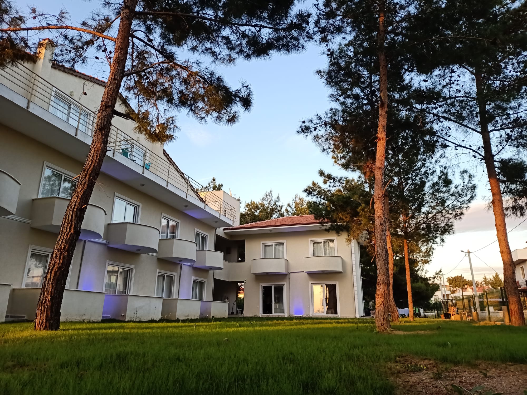 Front exterior 02